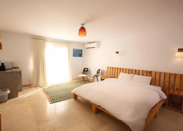 23 Havens Apartment