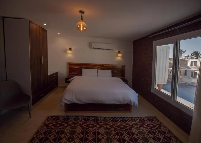 Apartment 23 Havens