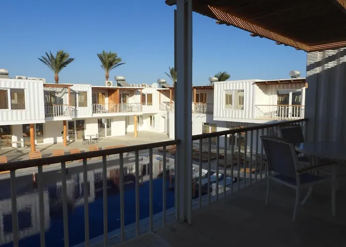 23 Havens Apartment *